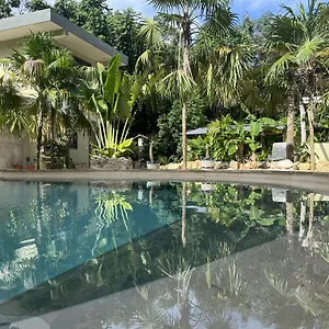 Hokhmah Heart Hotel