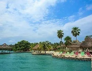 Bacalar Lagoon Hotel