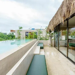 https://sky-jungle-tulum-by-moskito.tulum-hotels.net